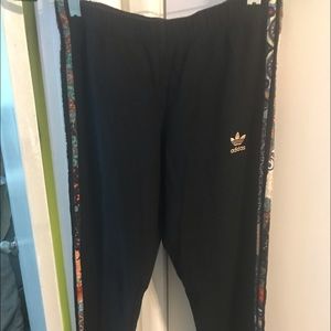 Adidas leggings